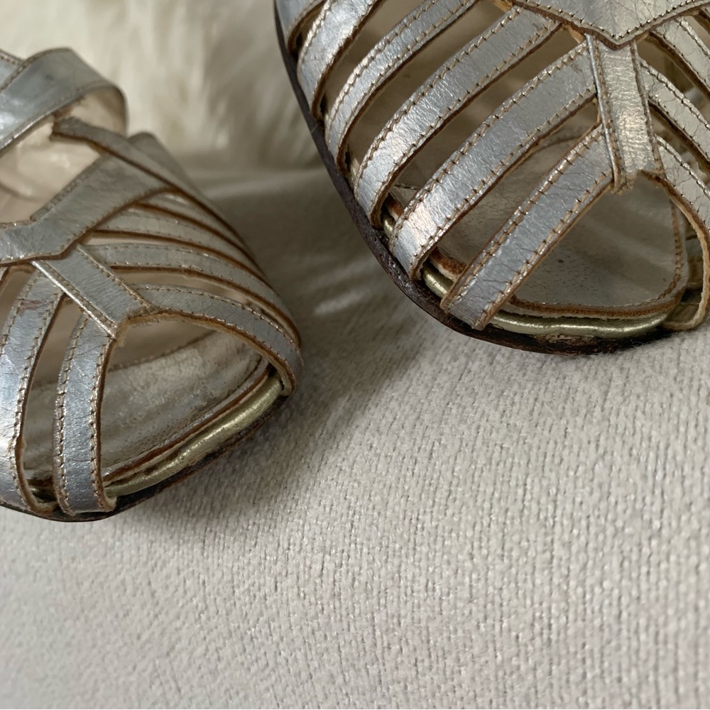 Antique 1920s Silver Leather T-Strap Art Deco Heels - Picture 5 of 16